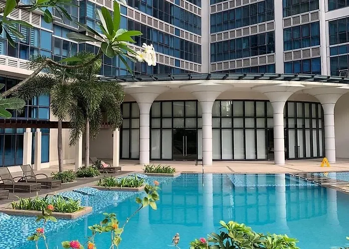 Bgc 1br With Fast Wifi And Pool Use *